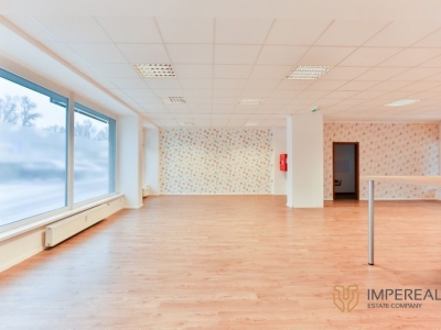 ﻿﻿IMPEREAL - Predaj - obchodný priestor 159,64 m2 , Podunajská  ul., Vrakuňa, Bratislava II.